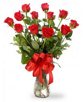  Diyarbakır çiçek servisi , çiçekçi adresleri  12 adet kırmızı güllerden vazo tanzimi