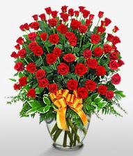 Görsel vazo içerisinde 101 adet gül  Diyarbakır çiçek gönderme 