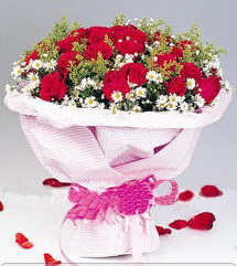  Diyarbakır online çiçekçi , çiçek siparişi  12 ADET KIRMIZI GÜL BUKETI 