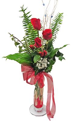 Çiçek gönderin cam vazoda 3 gül çiçekleri  Diyarbakır yurtiçi ve yurtdışı çiçek siparişi 
