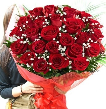 Kız isteme çiçeği buketi 33 adet kırmızı gül  Diyarbakır uluslararası çiçek gönderme 